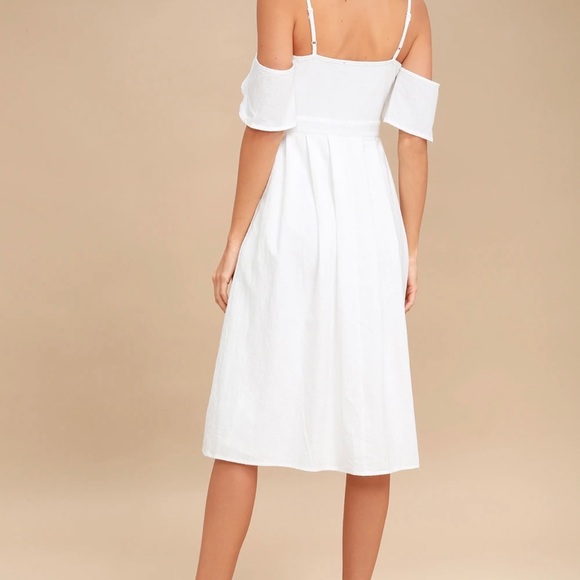 NEVER WORN Lulu’s Dress (Blue… not white as shown) - Picture 10 of 10